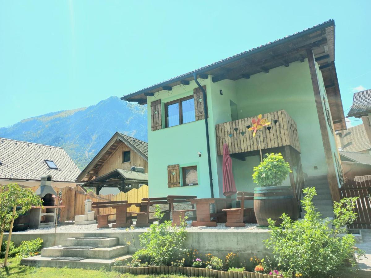 Apartments Mojstrana - Kekec Buitenkant foto